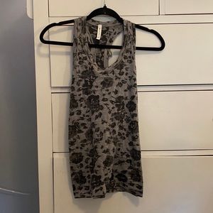 Athleta Momentum Spacedye Printed Tank